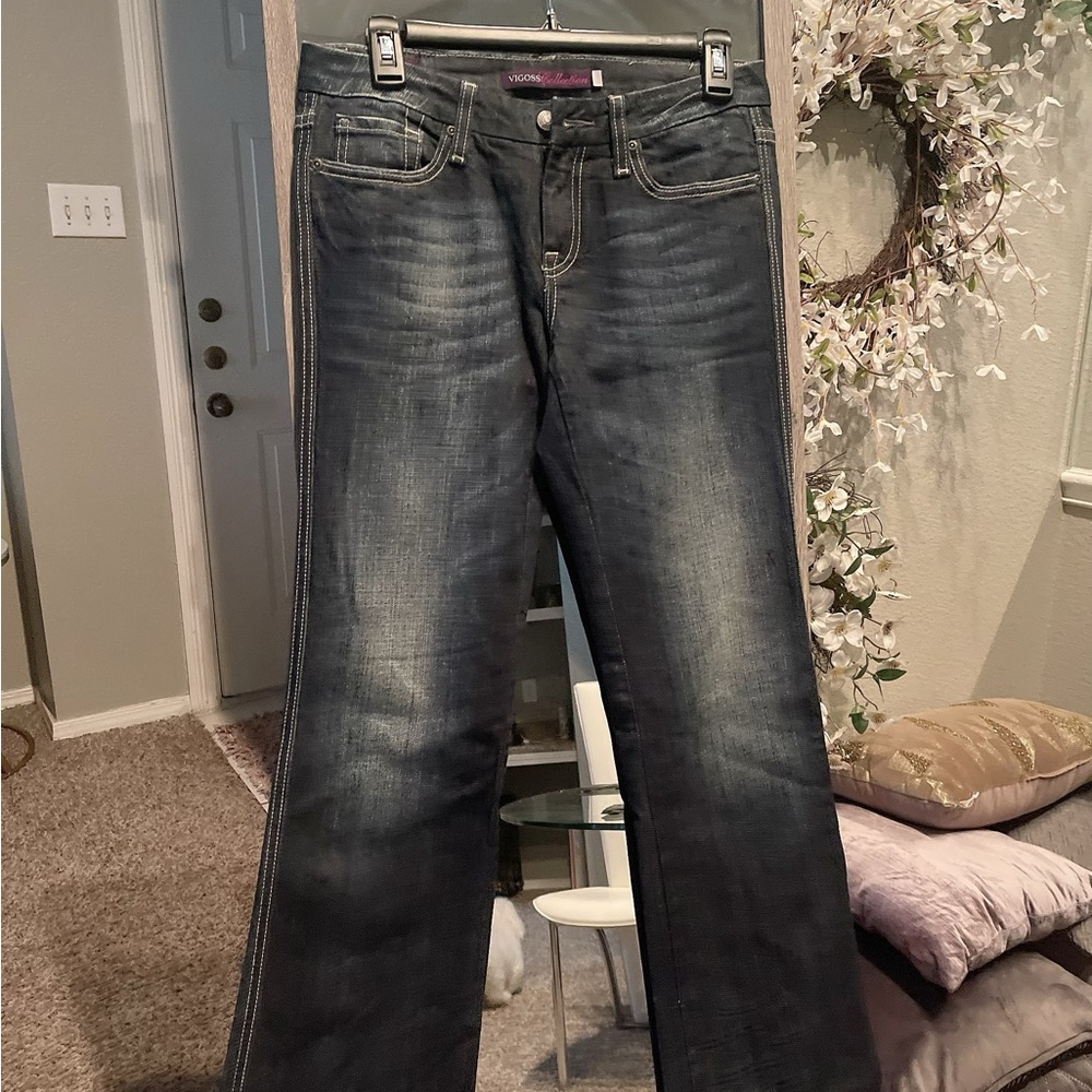 I’m selling from my closet looks new it is vigoss collection